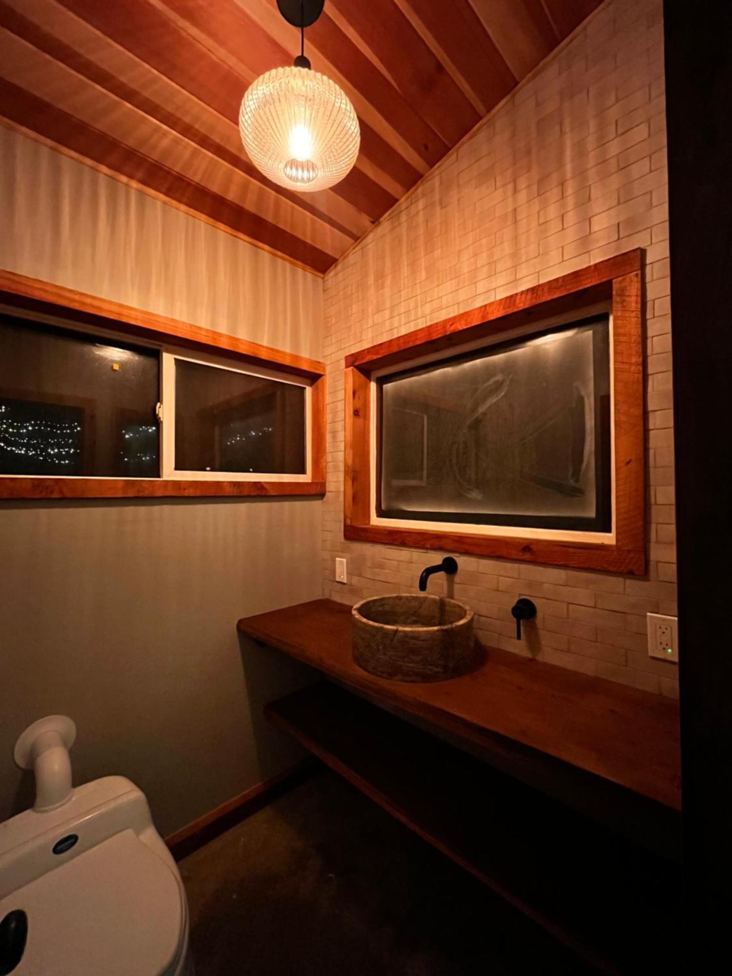 Magical Yurt In The Woods - 2 Miles From Town 호텔 네바다시티 외부 사진