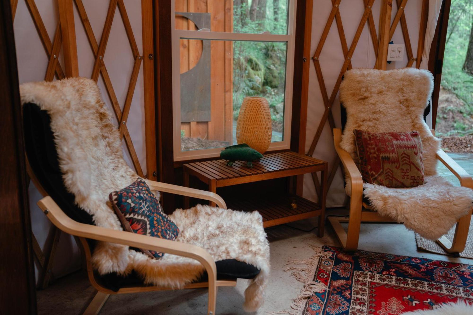 Magical Yurt In The Woods - 2 Miles From Town 호텔 네바다시티 외부 사진