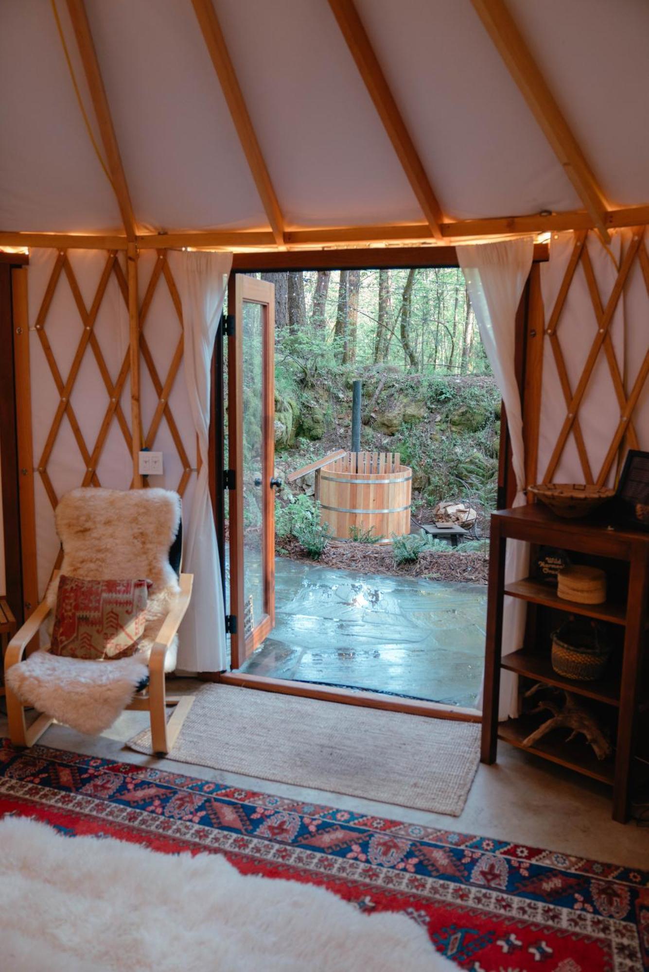Magical Yurt In The Woods - 2 Miles From Town 호텔 네바다시티 외부 사진