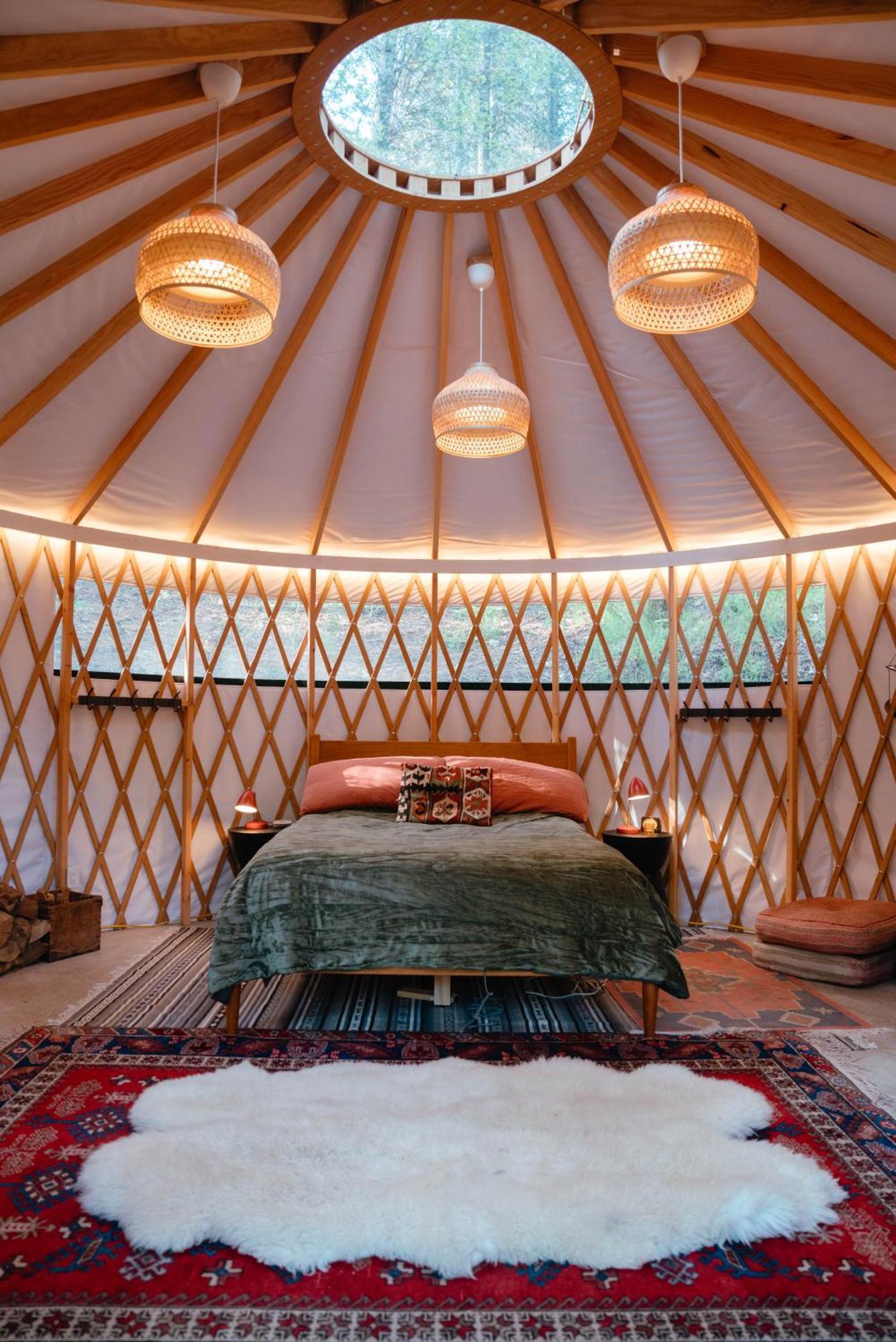 Magical Yurt In The Woods - 2 Miles From Town 호텔 네바다시티 외부 사진